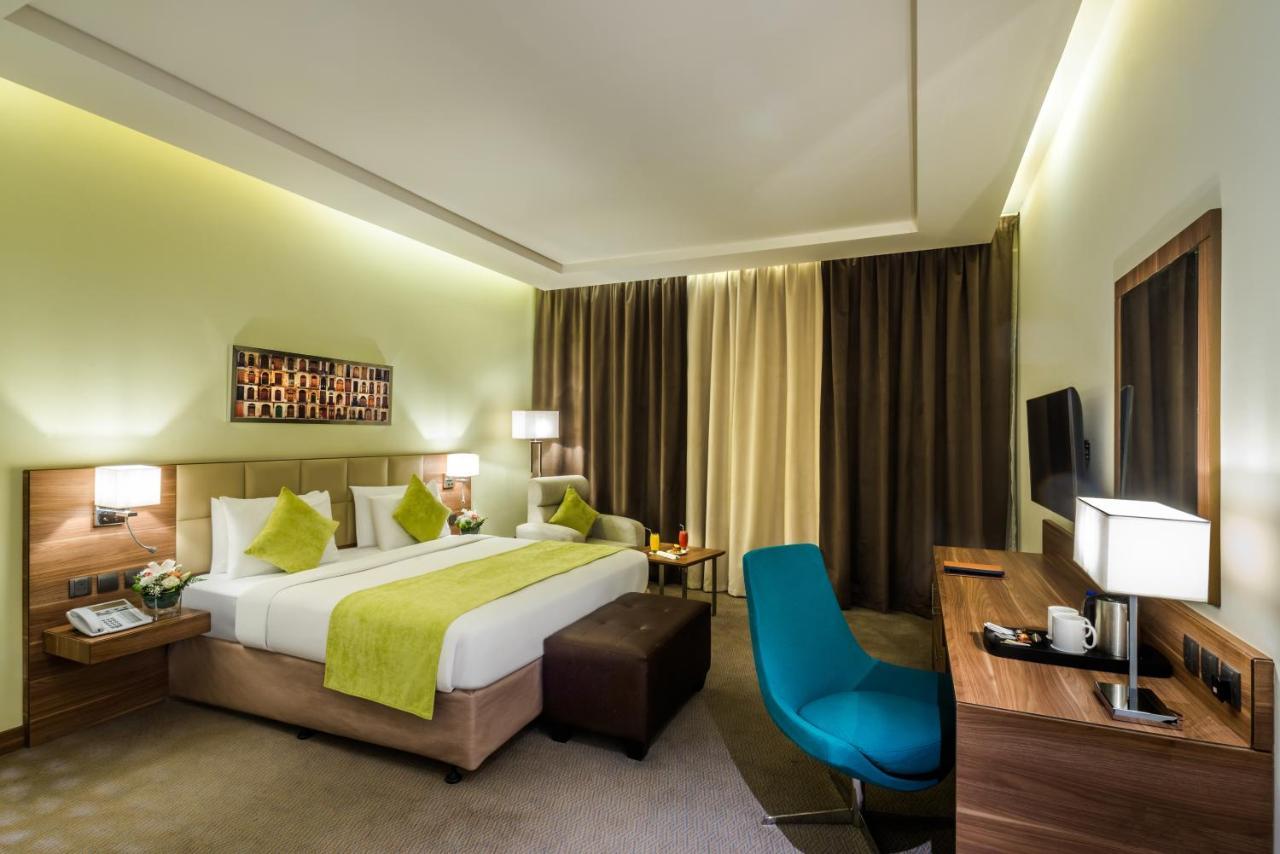 Mena Hotel Tabuk Bagian luar foto