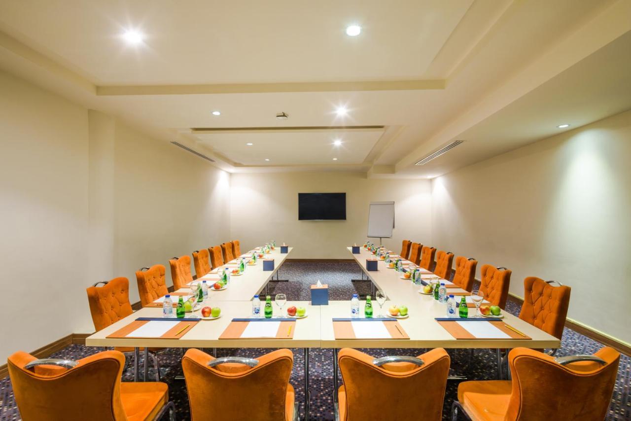 Mena Hotel Tabuk Bagian luar foto