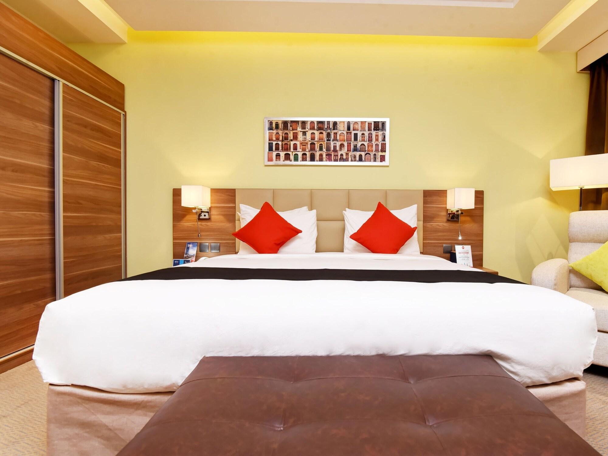 Mena Hotel Tabuk Bagian luar foto